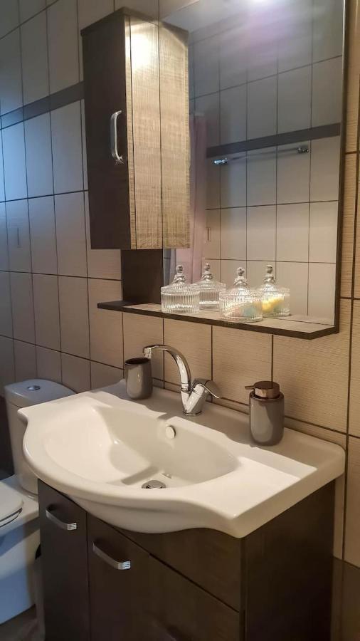 Cozy Modern Apartment Ioánnina Exteriér fotografie